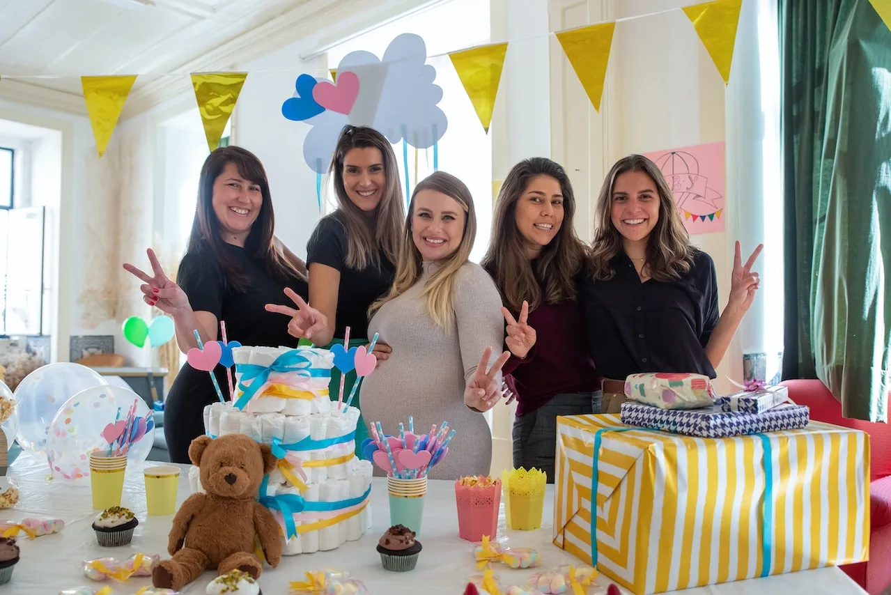 Histoire & signification de la baby shower