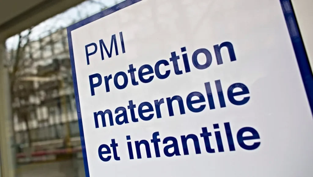 devanture de la PMI (protection maternelle et infantile)