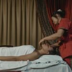 Le massage Lomi Lomi, originaire d'Hawaï, est une pratique ancestrale qui combine des mouvements fluides, des étirements doux et une profonde relaxation.