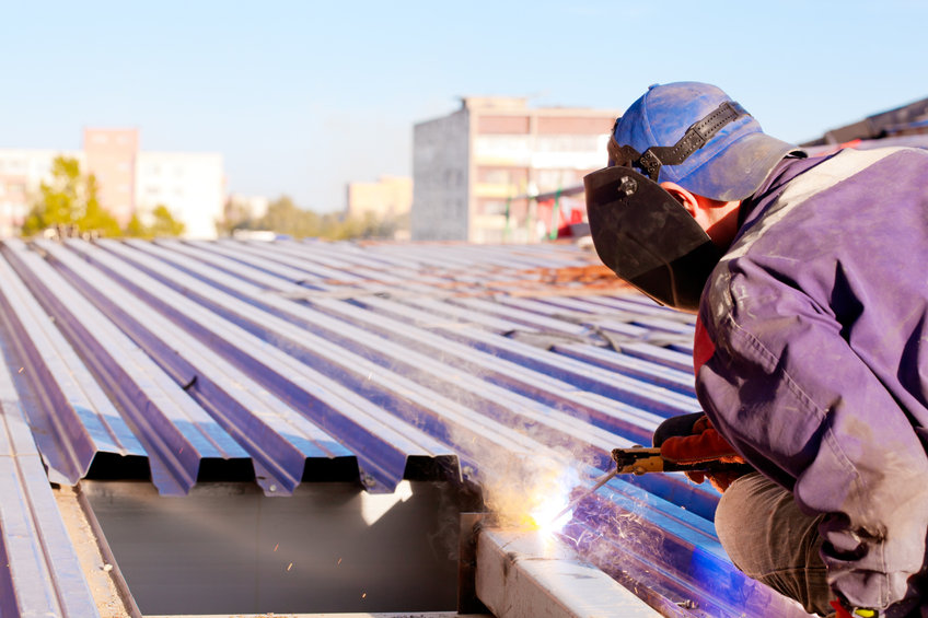 Quels sont les avantages d’une toiture métallique pour les climats québécois ?