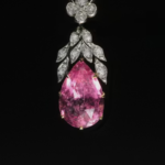 Bijoux en tourmaline : comment les choisir avec des pierres de qualité ?