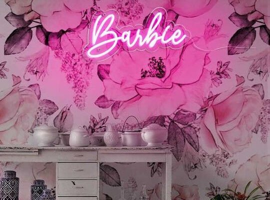Comment installer un néon prénom dans la chambre de votre bébé en toute sécurité ?